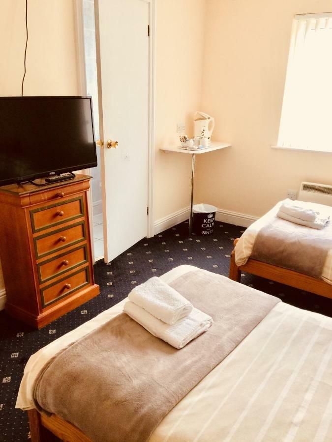 Trevelyan Hotel Ilford Esterno foto